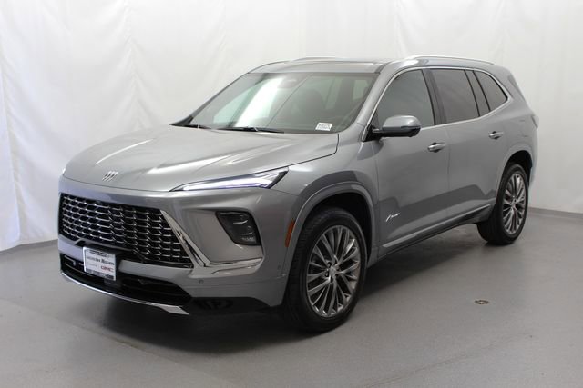 New 2026 Buick Enclave Avenir w/ Super Cruise Package AWD/4WD image 5