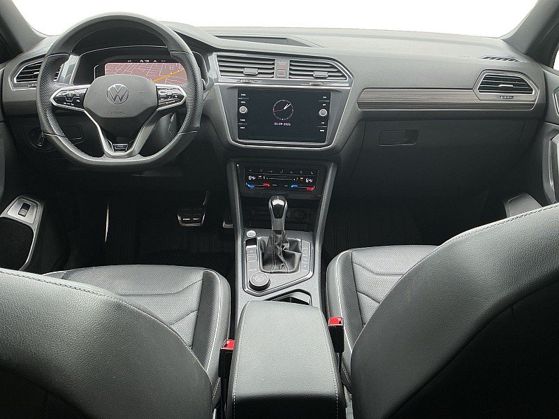 Used 2024 Volkswagen Tiguan SEL R-Line AWD/4WD image 13
