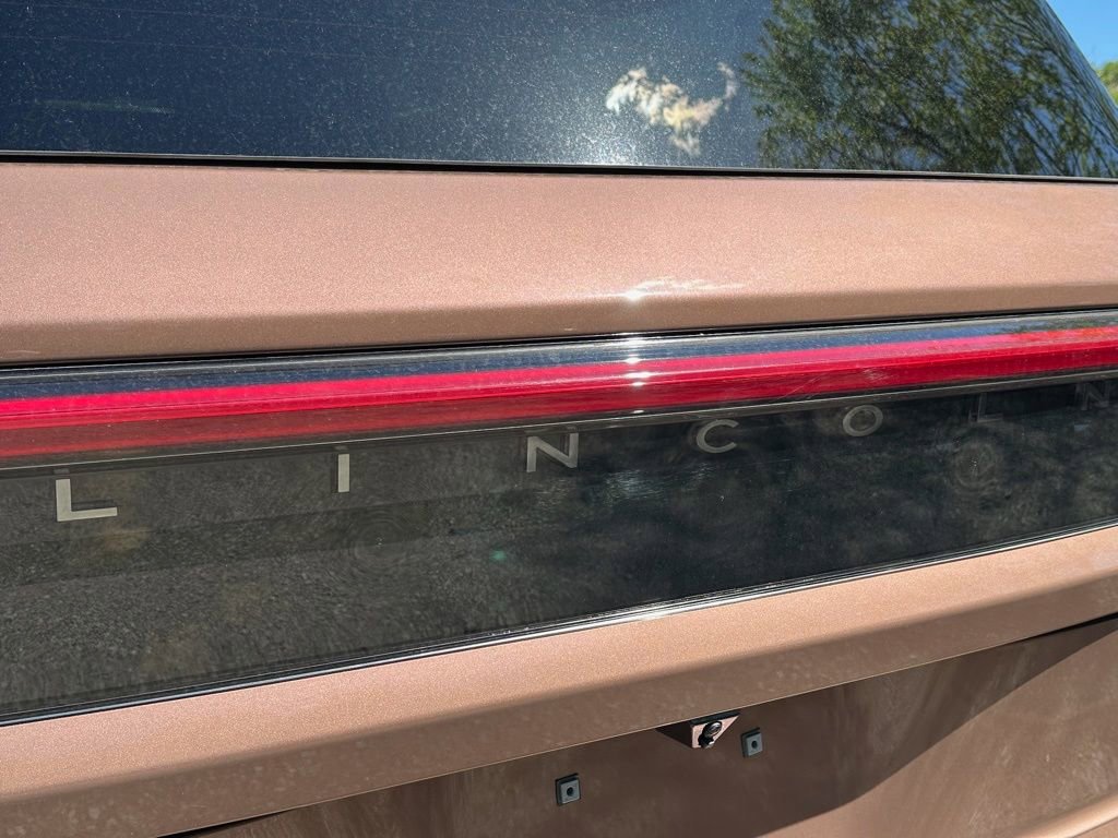 New 2026 Lincoln Navigator L Black Label AWD/4WD image 28