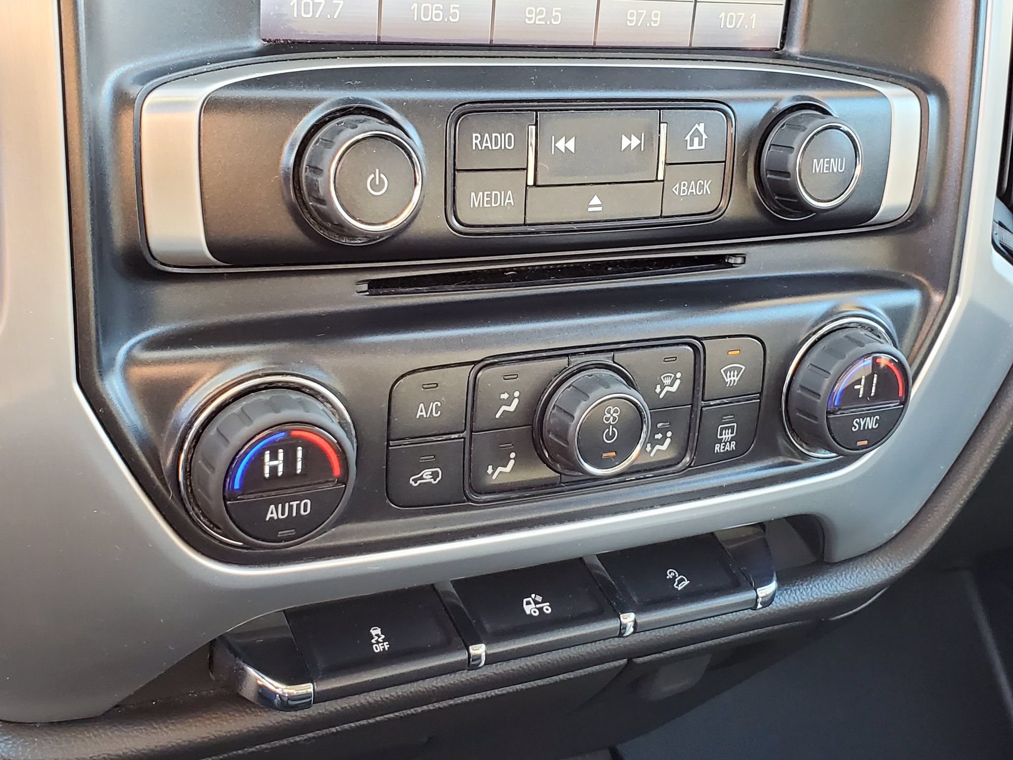 Used 2014 GMC Sierra 1500 SLE w/ SLE Value Package AWD/4WD image 26