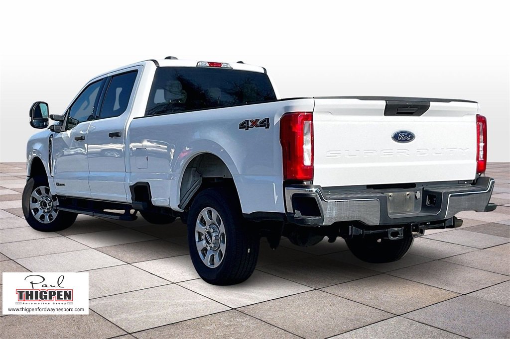 Used 2024 Ford F250 XLT image 2