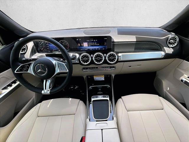 New 2026 Mercedes-Benz GLB 250 image 7