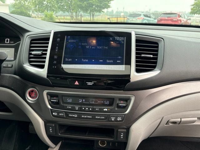 Used 2017 Honda Pilot EX-L image 8