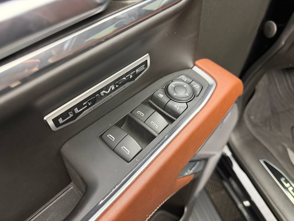 Used 2023 GMC Sierra 1500 Denali Ultimate AWD/4WD image 12