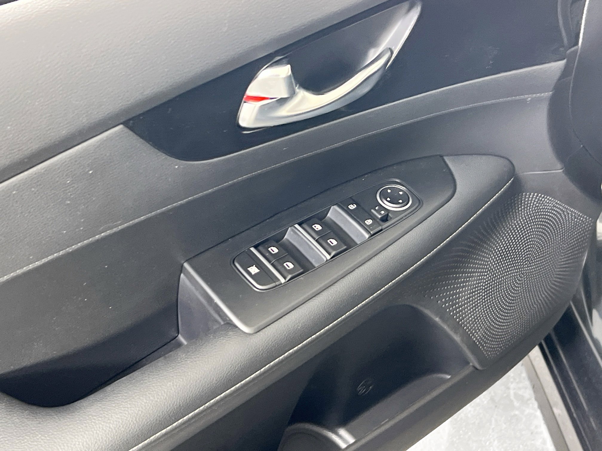 Used 2024 Kia Forte GT-Line image 18