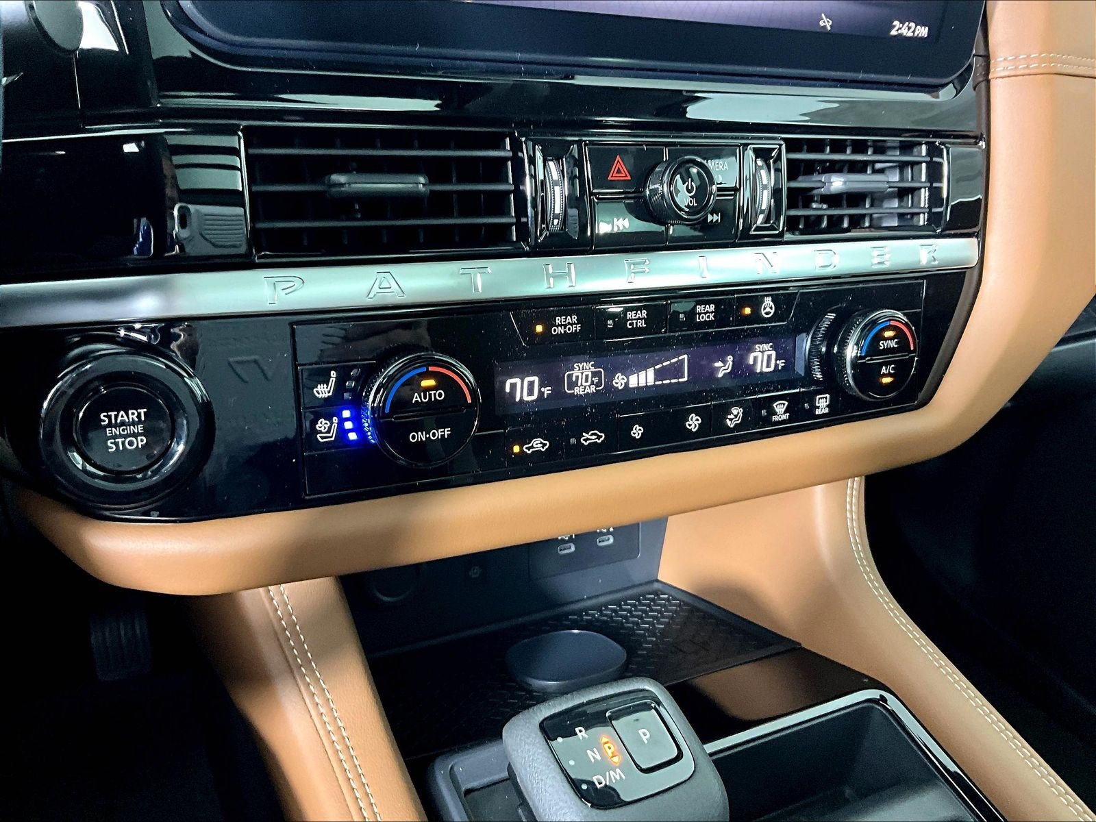 New 2026 Nissan Pathfinder Platinum AWD/4WD image 25