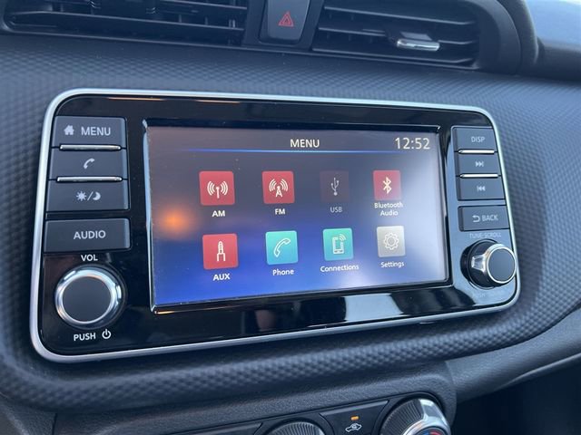 Used 2025 Nissan Kicks Play S image 15