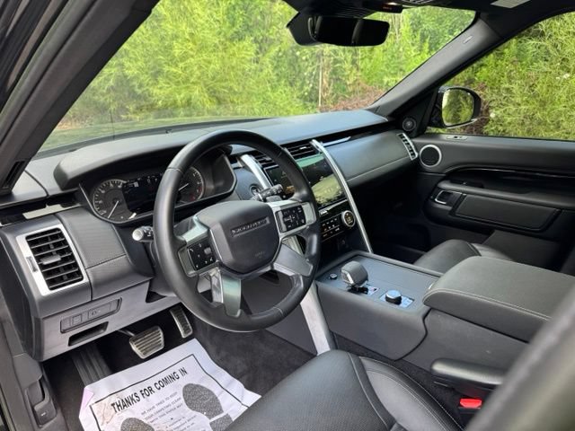 Used 2023 Land Rover Discovery S R-Dynamic AWD/4WD image 9