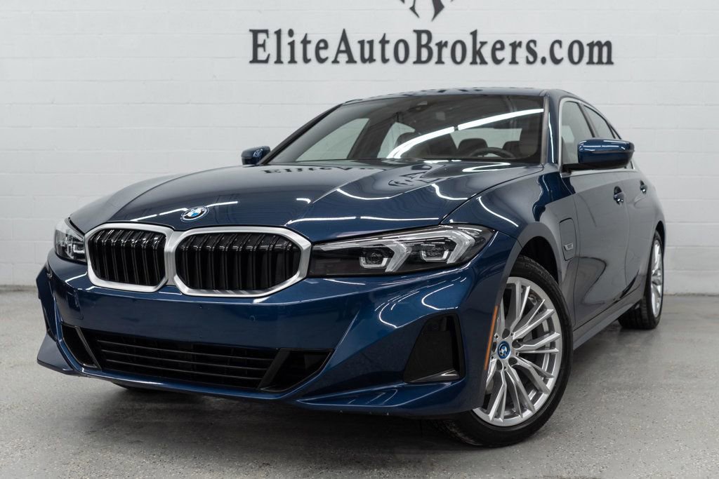 Used 2023 BMW 330e xDrive w/ Premium Package image 54