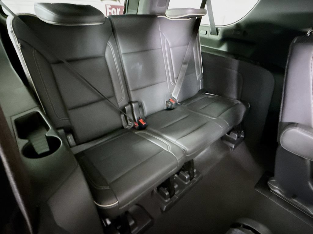 Used 2021 GMC Yukon XL SLT w/ SLT Premium Package AWD/4WD image 32