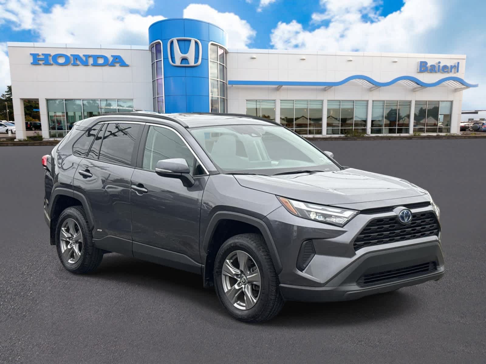 Used 2024 Toyota RAV4 XLE w/ Convenience Package AWD/4WD image 7