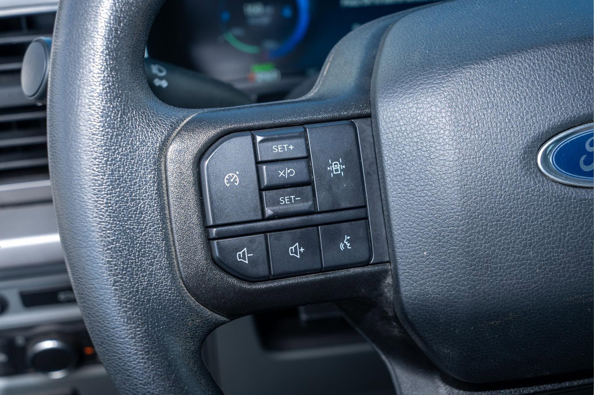 Used 2022 Ford F150 Lightning Pro image 24