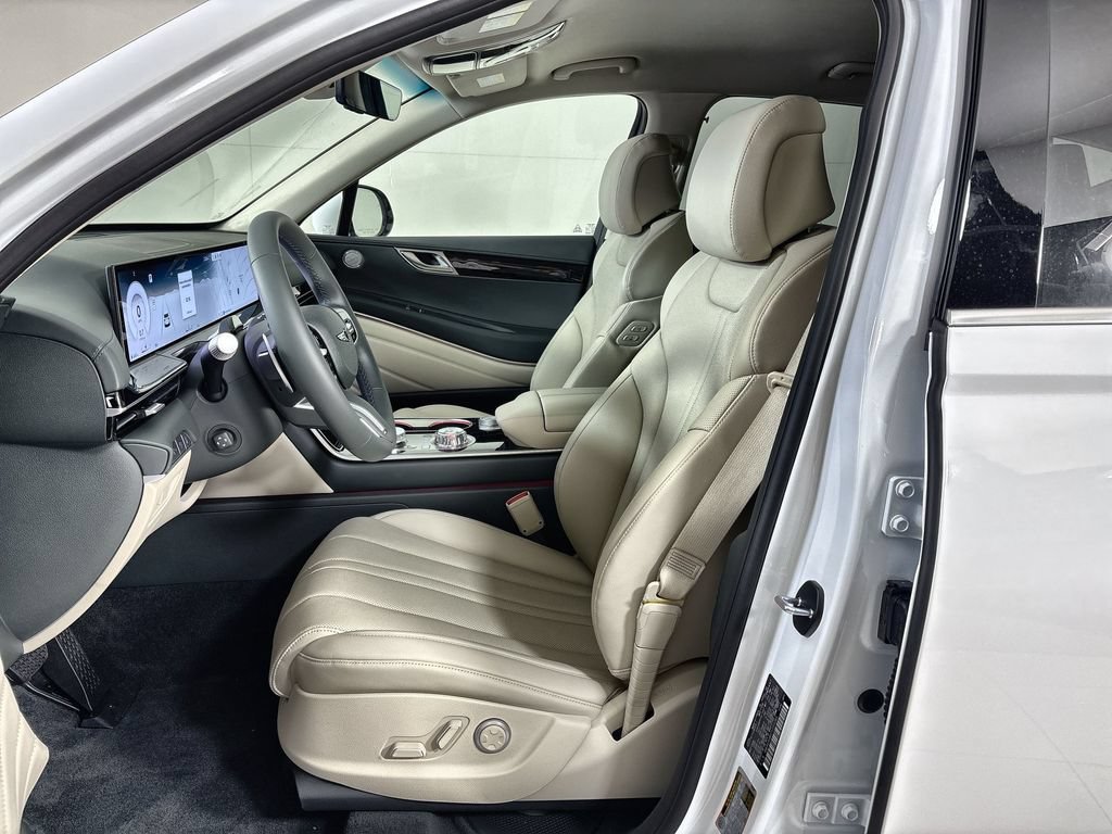 New 2026 Genesis GV80 2.5T RWD image 13
