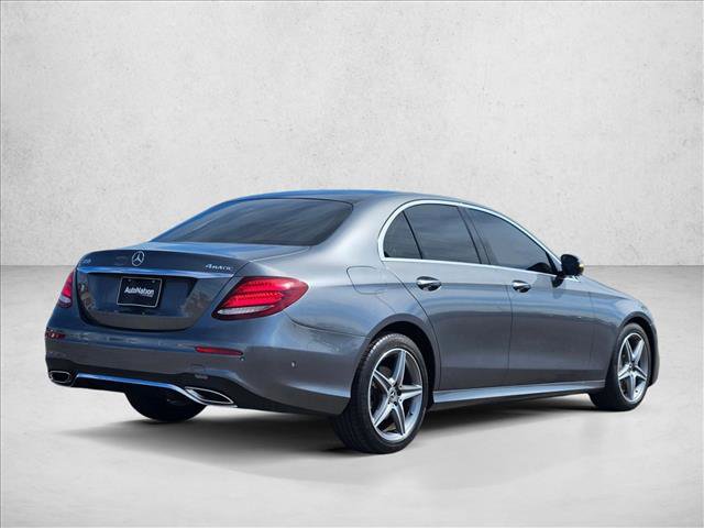 Used 2020 Mercedes-Benz E 350 4MATIC Sedan image 5