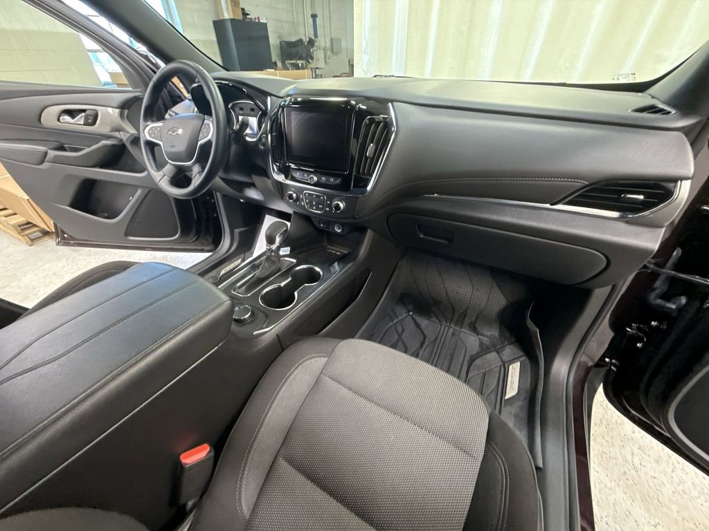 Certified 2023 Chevrolet Traverse LT image 38