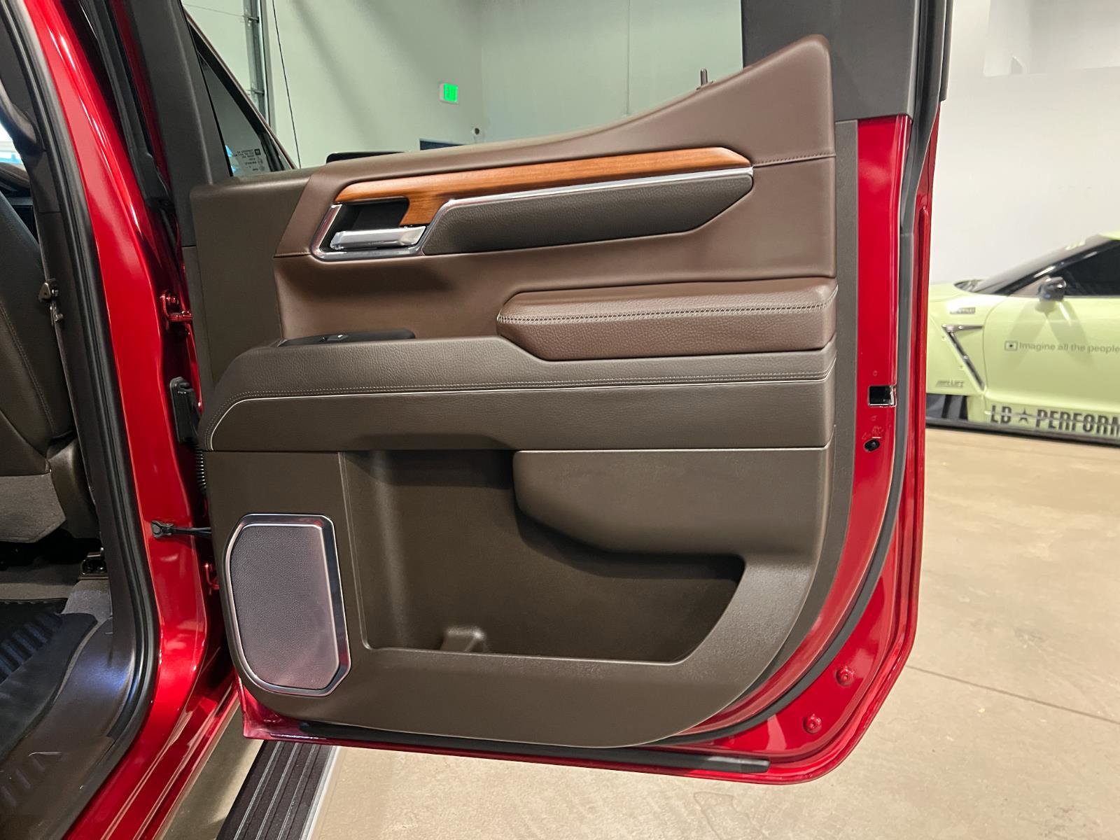 Used 2023 GMC Sierra 1500 Denali w/ Denali Reserve Package image 37