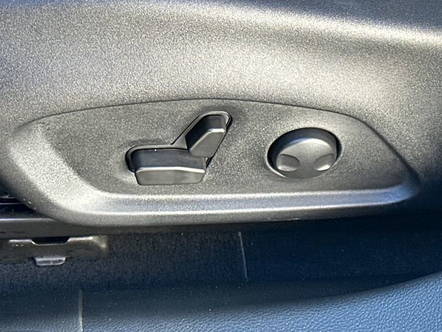 Used 2022 Jeep Compass Limited image 37