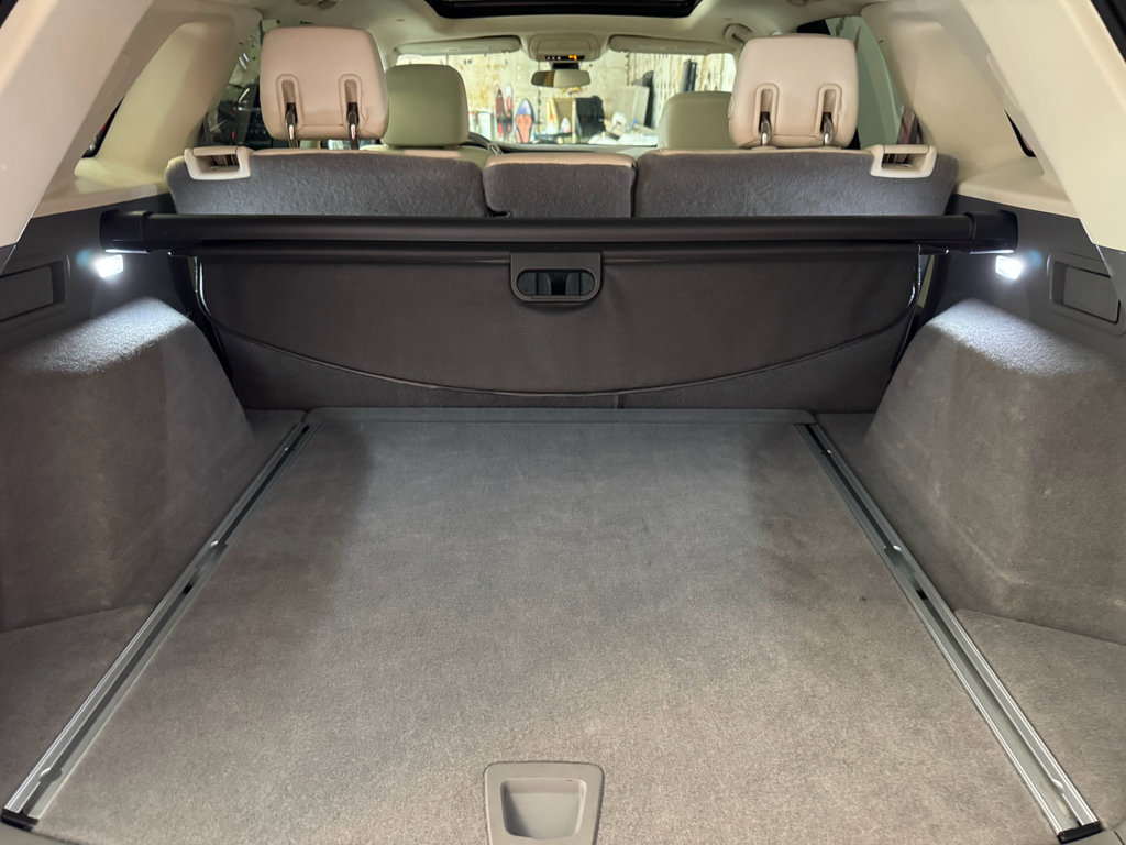 Used 2019 Cadillac XT5 Premium Luxury AWD/4WD image 24