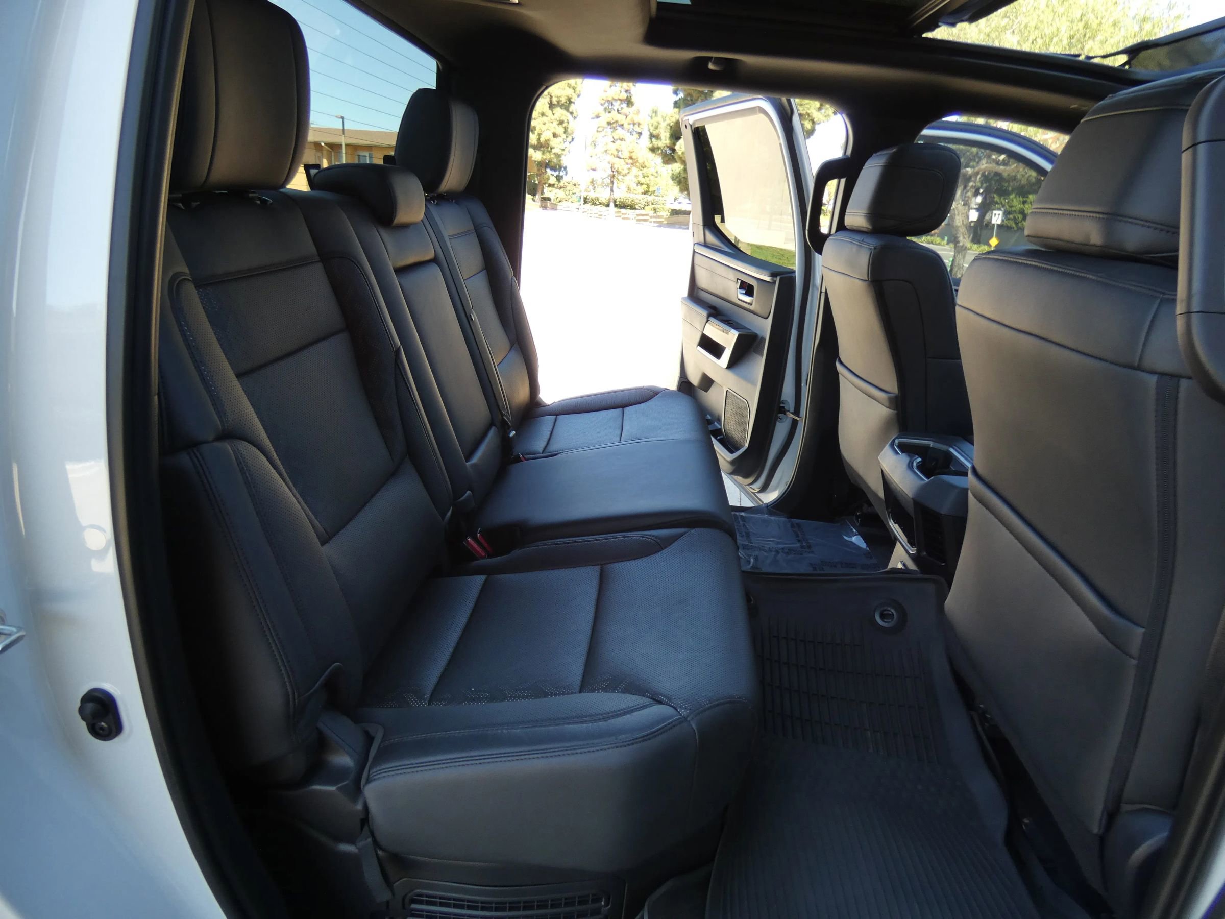 Used 2025 Toyota Tundra Limited image 43