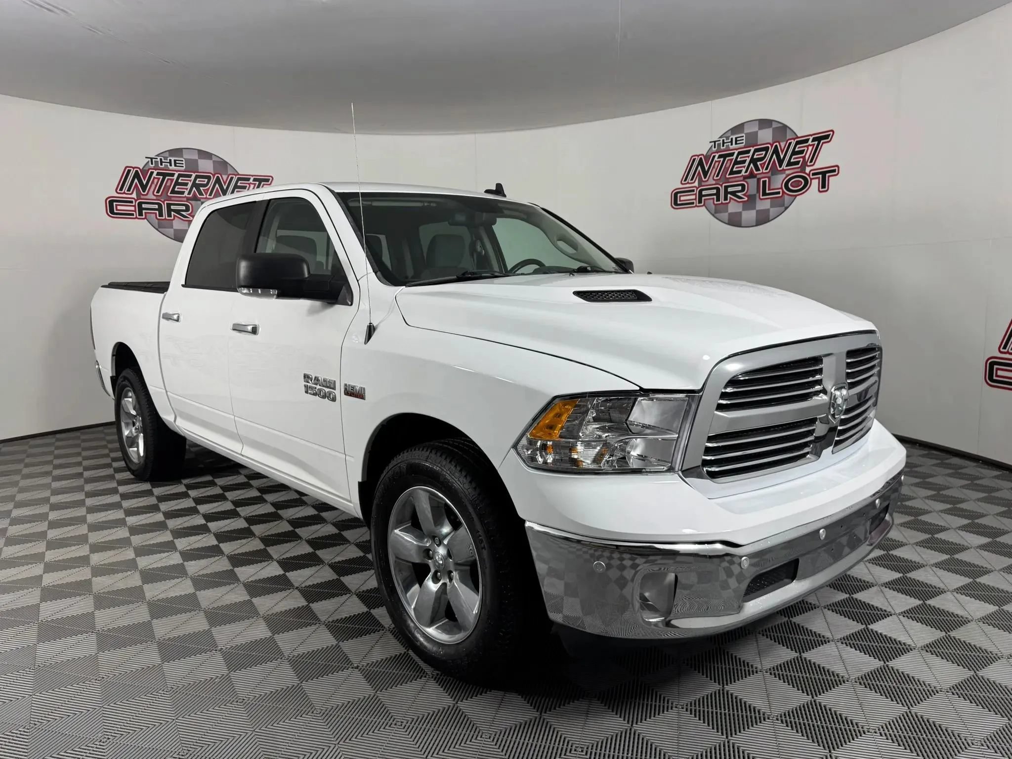 Used 2016 RAM 1500 Big Horn AWD/4WD image 9