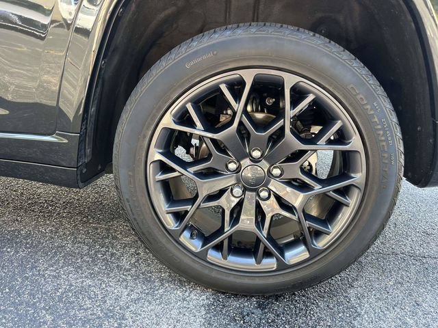 Used 2024 Jeep Grand Cherokee Summit w/ High Altitude Package AWD/4WD image 11