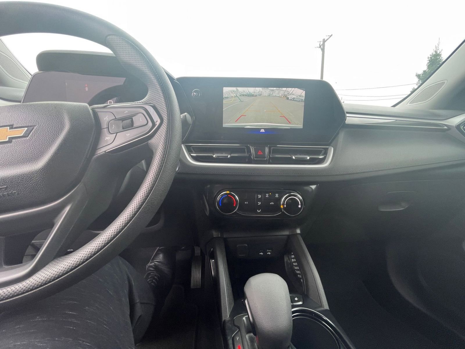 Used 2025 Chevrolet TrailBlazer LT image 17