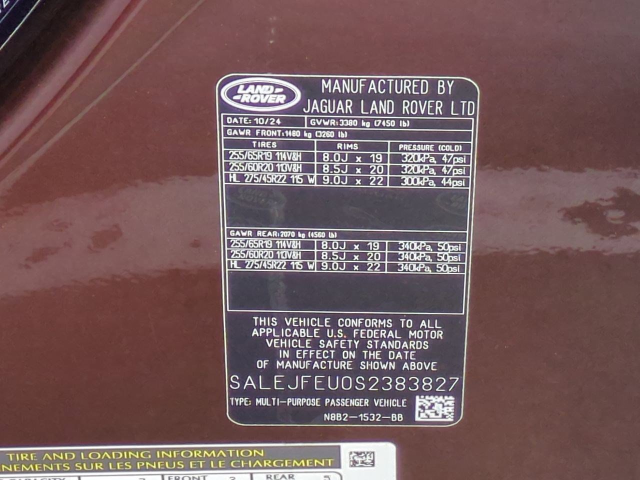 New 2025 Land Rover Defender 130 S image 28