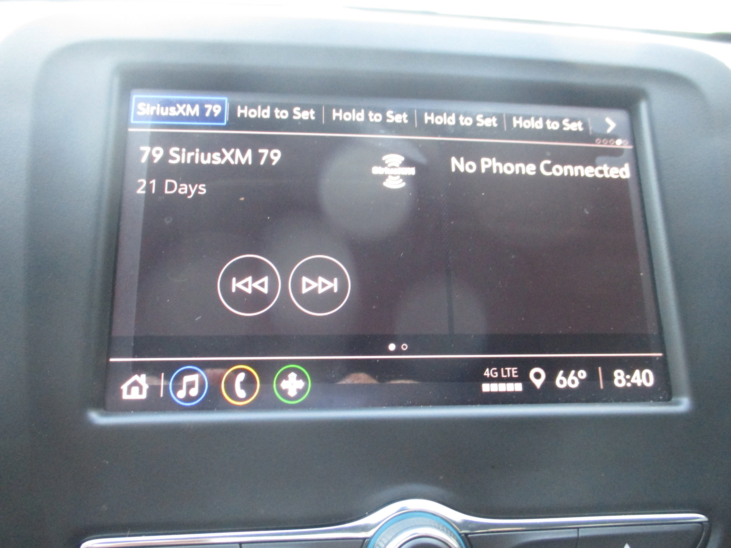 Used 2024 Chevrolet Equinox LT FWD image 21