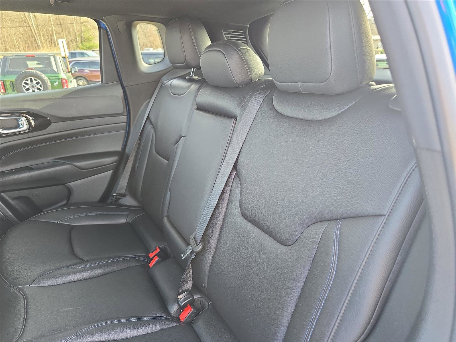 Used 2026 Jeep Compass Limited image 15