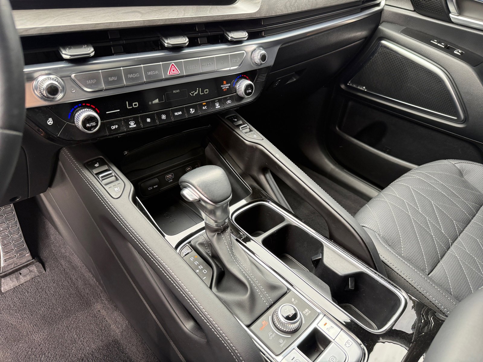 Certified 2025 Kia Telluride SX X-Line image 13