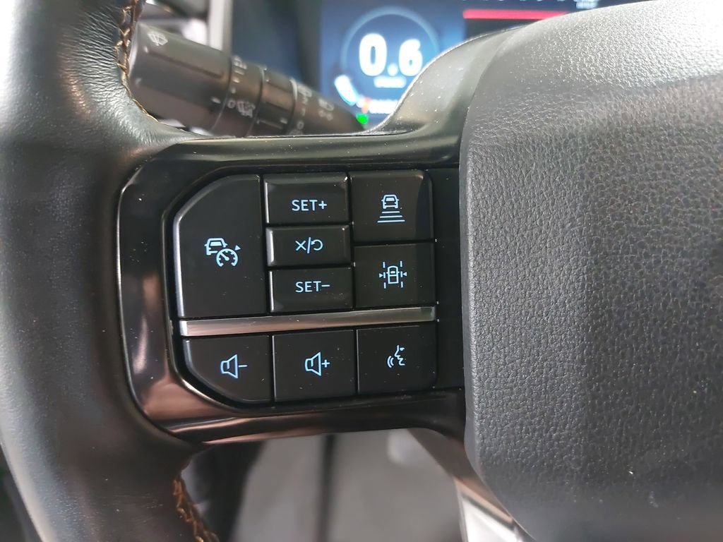 Used 2023 Ford Expedition Max Platinum AWD/4WD image 17