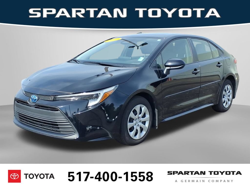 Used 2024 Toyota Corolla LE FWD image 1