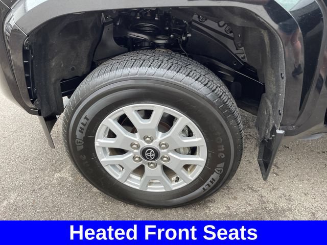 Used 2024 Toyota Tacoma SR5 AWD/4WD image 22