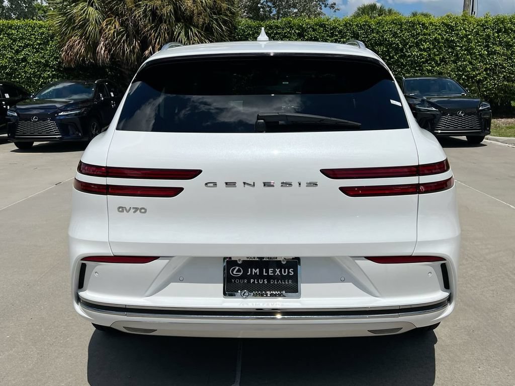 Used 2026 Genesis Electrified GV70 AWD/4WD image 6