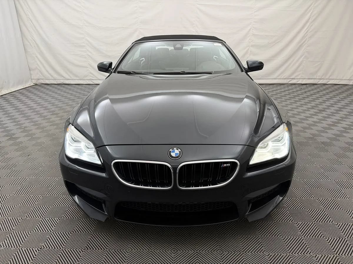 Used 2017 BMW M6 Convertible RWD image 10