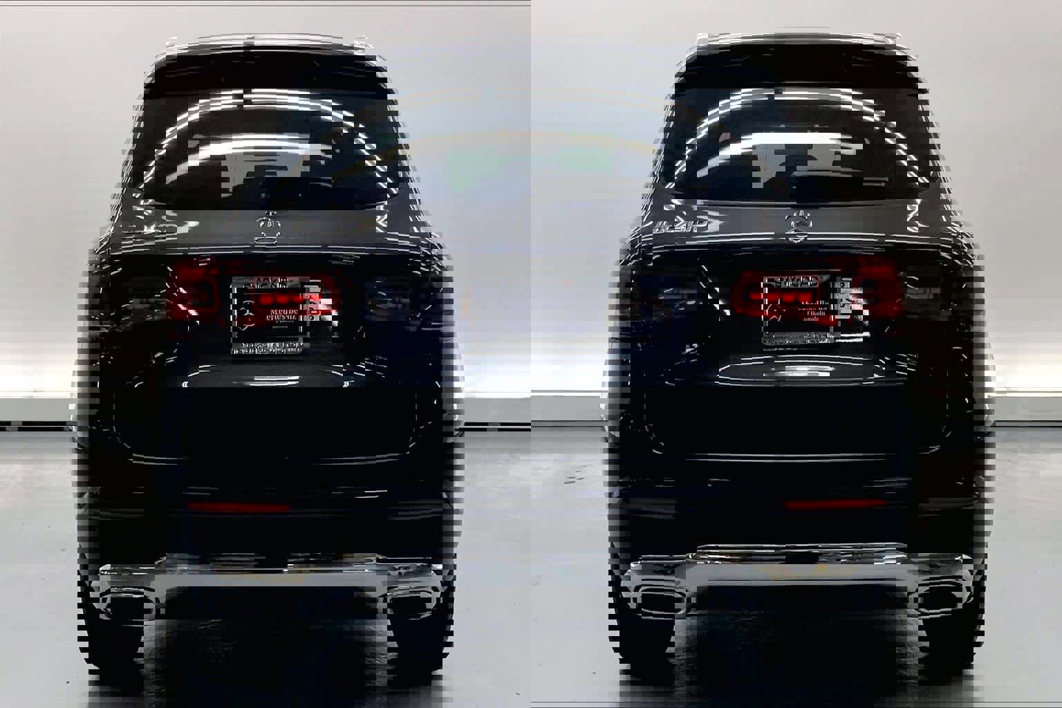 Certified 2022 Mercedes-Benz GLC 300 image 3