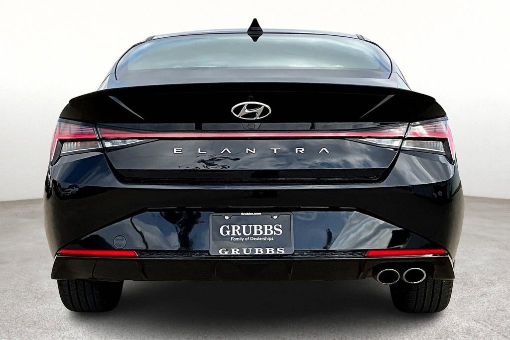 Used 2022 Hyundai Elantra N Line image 6