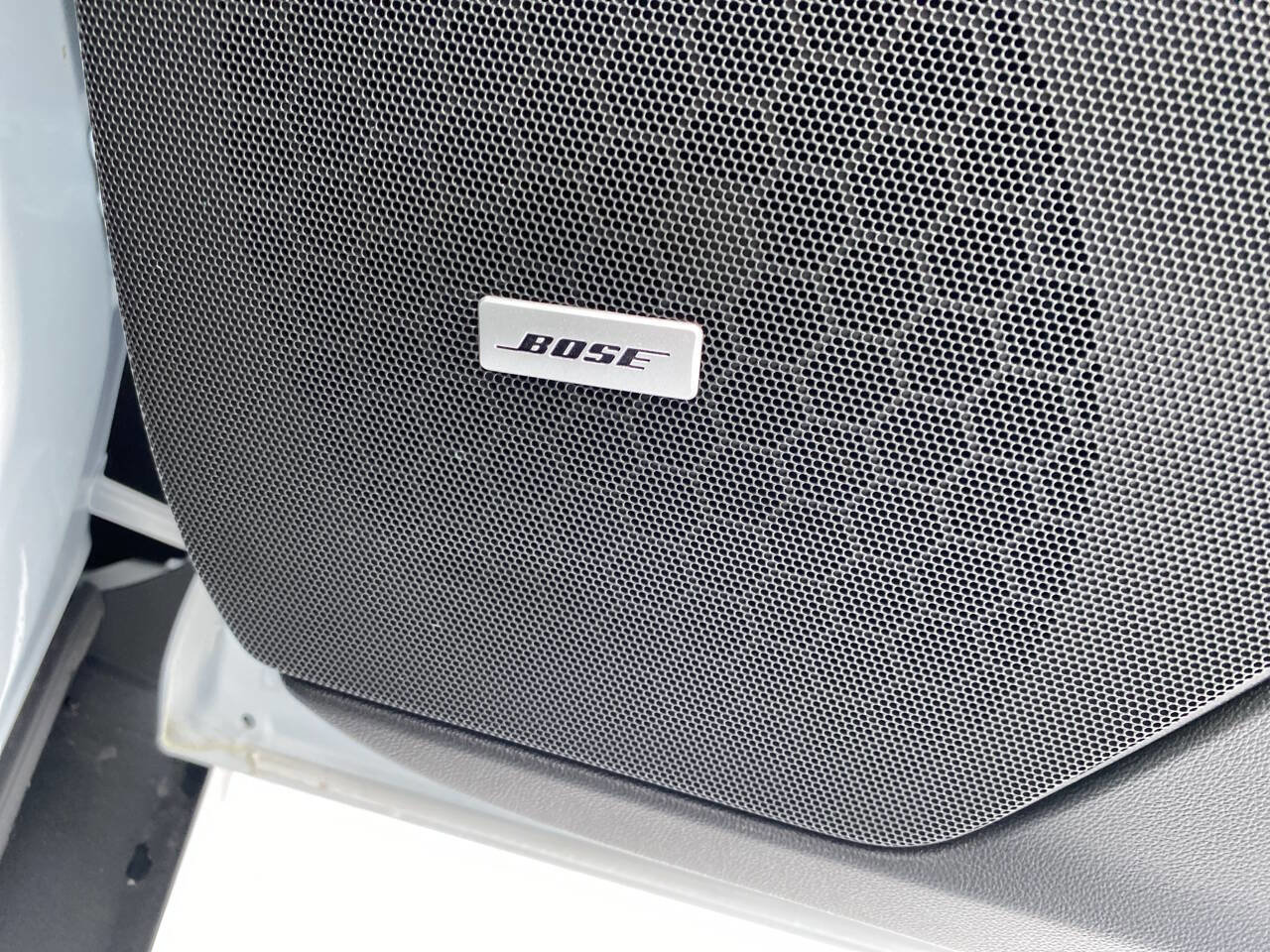 Used 2025 Cadillac XT5 Premium Luxury image 23