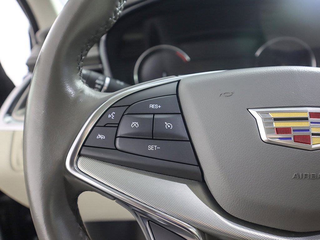 Used 2022 Cadillac XT5 Premium Luxury image 48