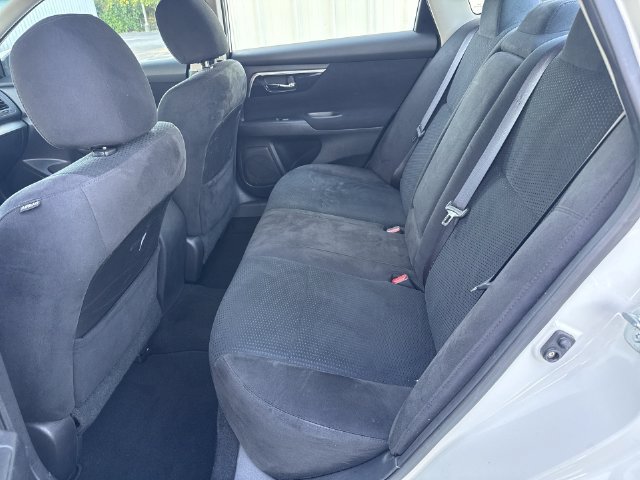 Used 2014 Nissan Altima 2.5 S FWD image 13