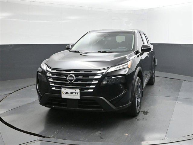 Certified 2024 Nissan Rogue SV image 30