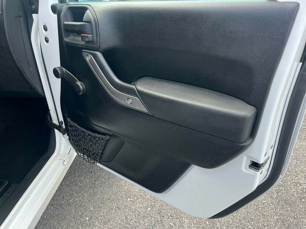 Used 2012 Jeep Wrangler Sport AWD/4WD image 43