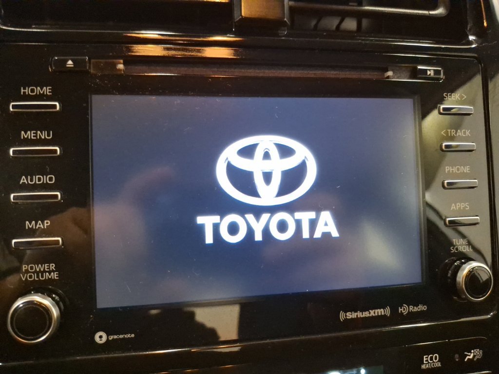 Used 2022 Toyota Prius Prime LE FWD image 21
