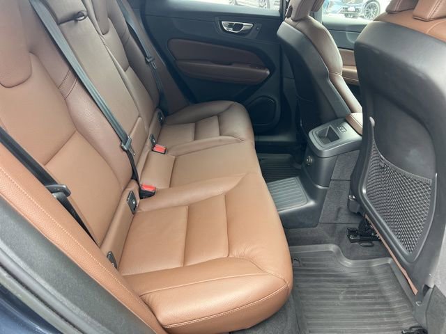 Certified 2023 Volvo XC60 T8 Plus image 19