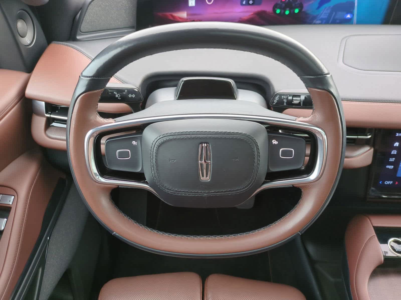 Used 2025 Lincoln Navigator Reserve AWD/4WD image 24