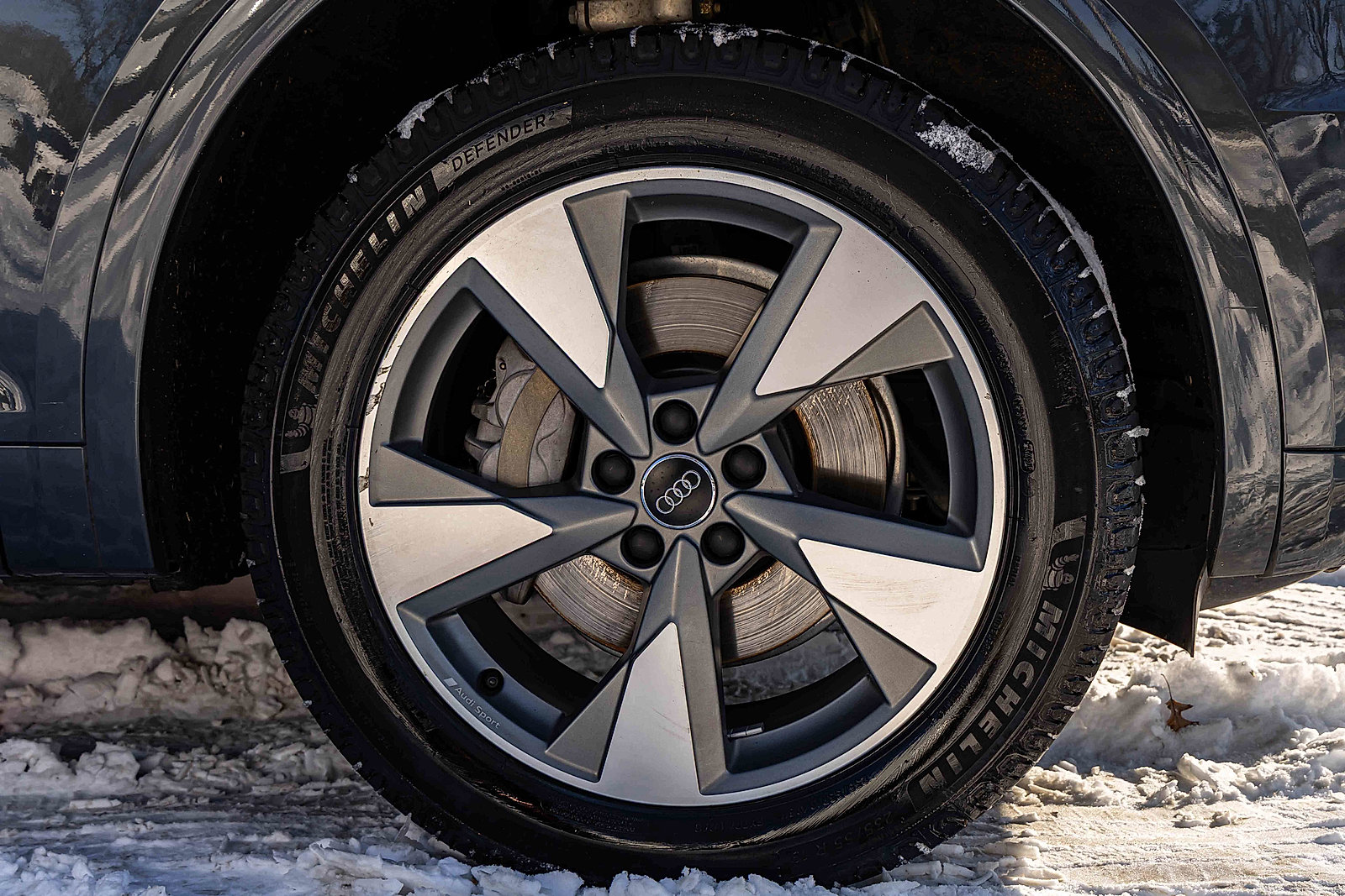 Used 2020 Audi Q5 2.0T Premium w/ Titanium Sport Package image 28