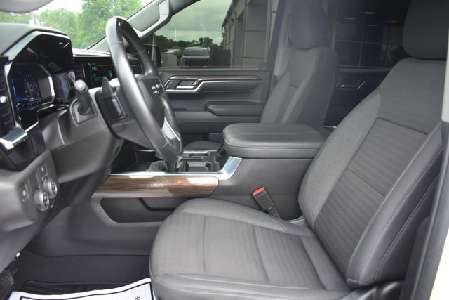 Used 2024 Chevrolet Silverado 1500 RST w/ Protection Package image 17