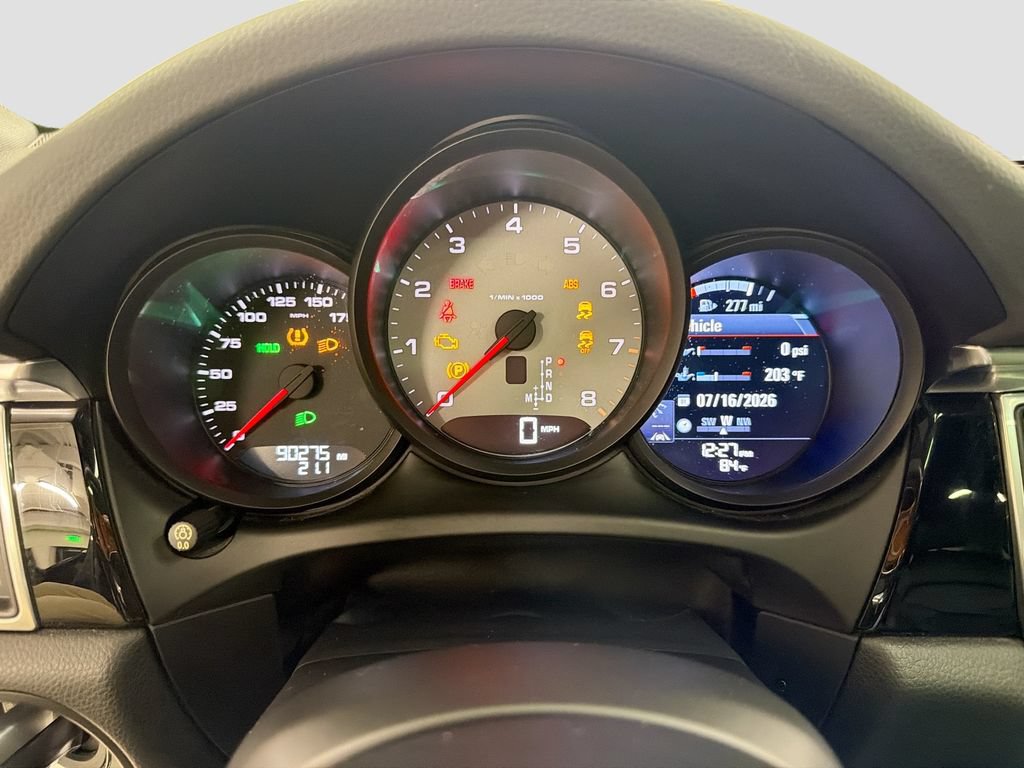Certified 2017 Porsche Macan S AWD/4WD image 13
