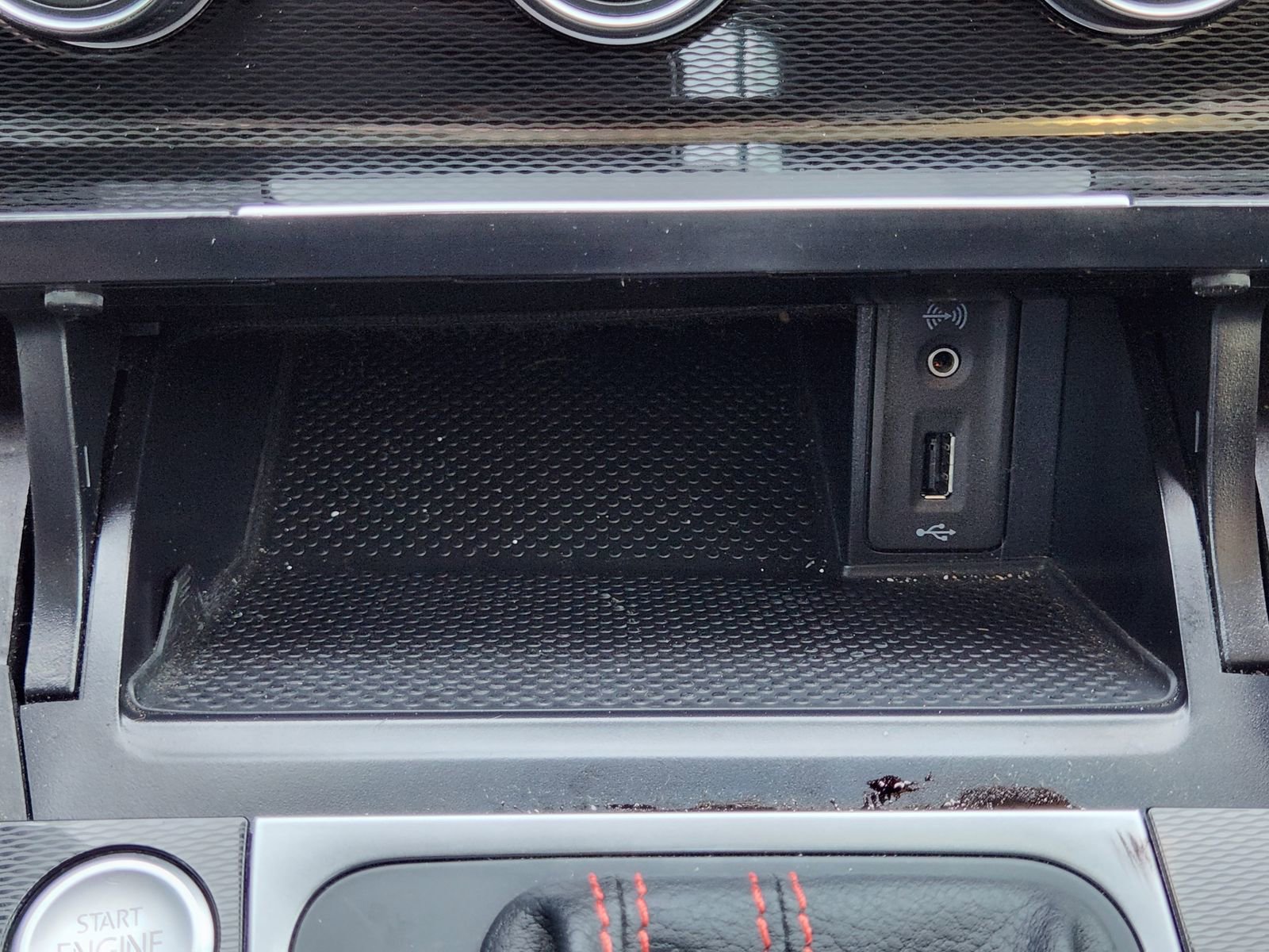 Used 2017 Volkswagen GTI Autobahn image 23