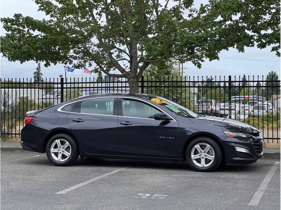 Used 2022 Chevrolet Malibu LS w/ Driver Confidence Package II